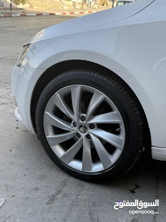 سكودا اوكتافيا