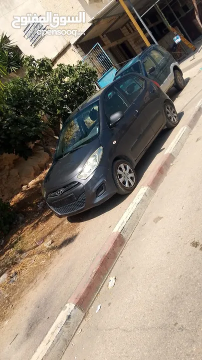 هيواندي i 10  مشطوب مشقفة جاهزة موديل 2012 جير عادي