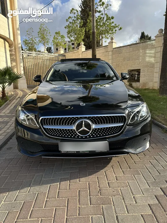 Mercedes E220D  بانوراما  موديل 2017 برخصة  دهان شركة  فل اضافات  امكانية البدل وارد  كرتونه سيارة