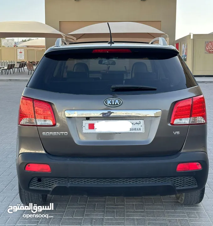 kia Sorento 2012 full option sunroof Very urgent sale