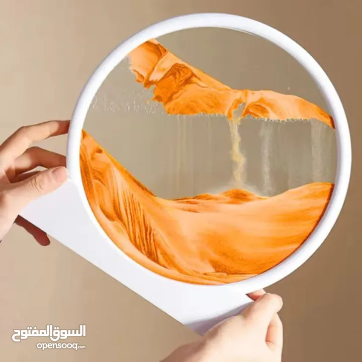 عشاق الساعة الرملية... جبنالكم تحفة فنية تجمع بين جمال الطبيعة وسحر التصميم