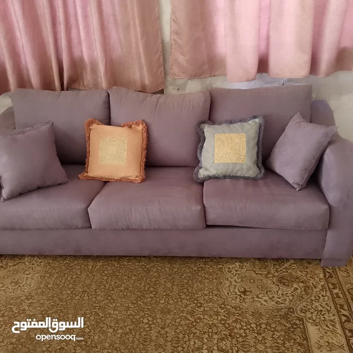 طقم كنب  Sofa مستعمل بحالة ممتازة للبيع