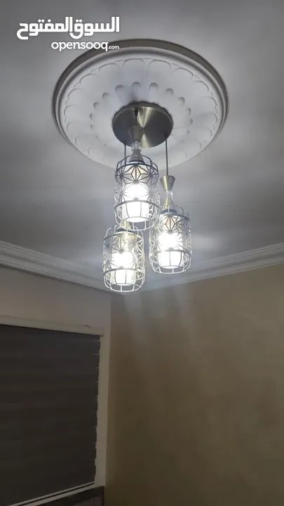 ثريات للبيع للجادين فقط