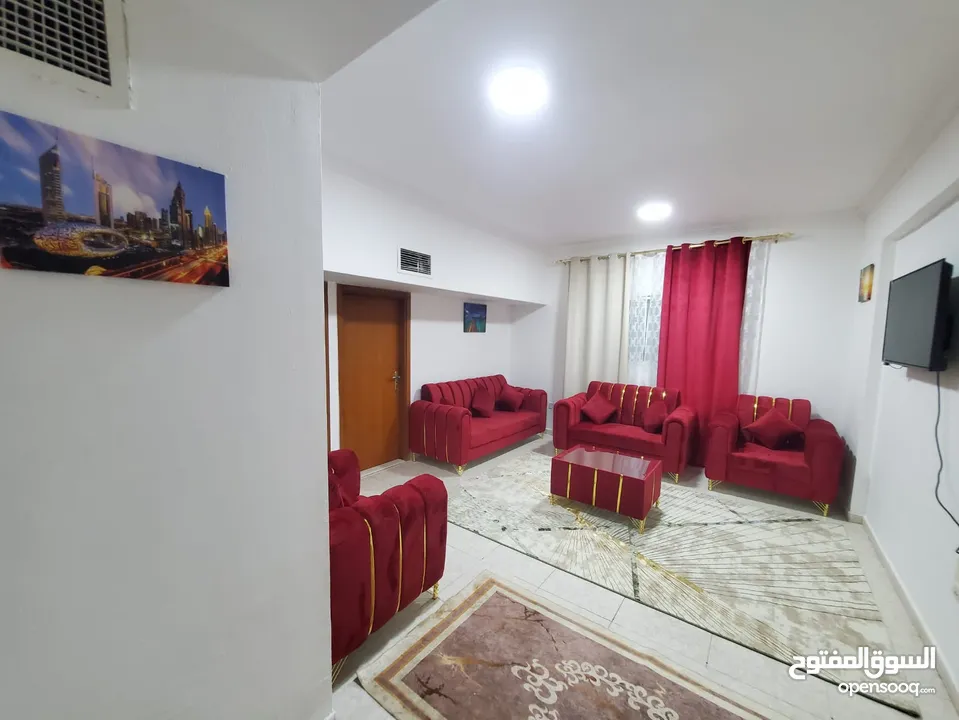 شقة للإيجار جاهزة للسكن مدينة شخبوط موقع ممتاز على الطريق الرئيسي - مقابل مطعم طشة وكرم الشام - تشطي