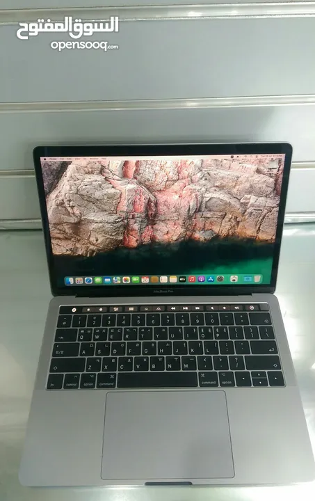 MacBook Pro 13 Touch Bar 2016 core i5 8GB Ram 256GB SSD لابتوب ابل