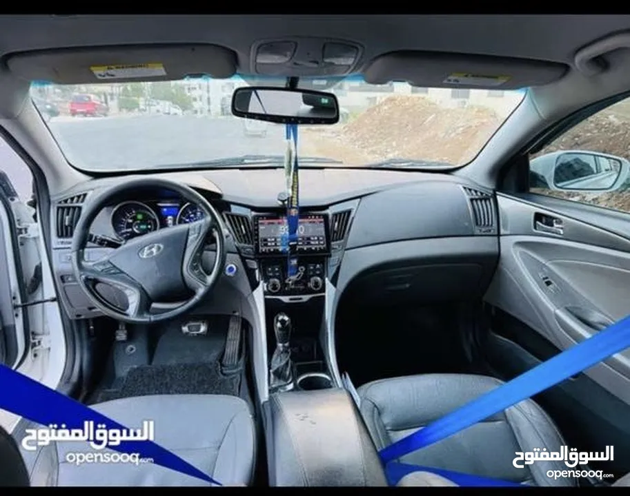 هيونداي سوناتا هايبرد أمريكي 2400 cc موديل  2012 فل عدا الفتحة للبيع أو بدل على سيارة كهرباء