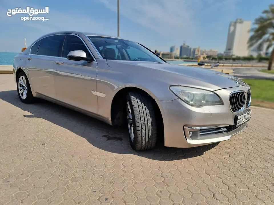 BMW 730li نظيفة جداً