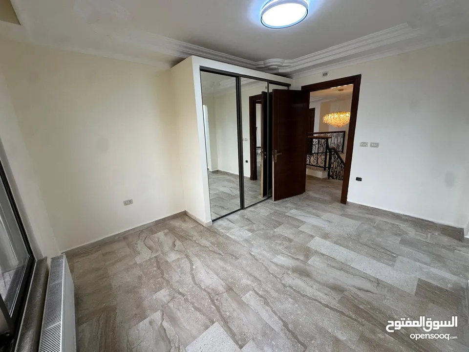 شقة شبه مفروشة دوبلكس للايجار في عبدون ( Property 42148 )-175046520