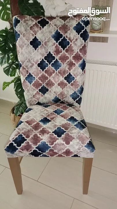 طاولة سفرة مع 6 كراسي