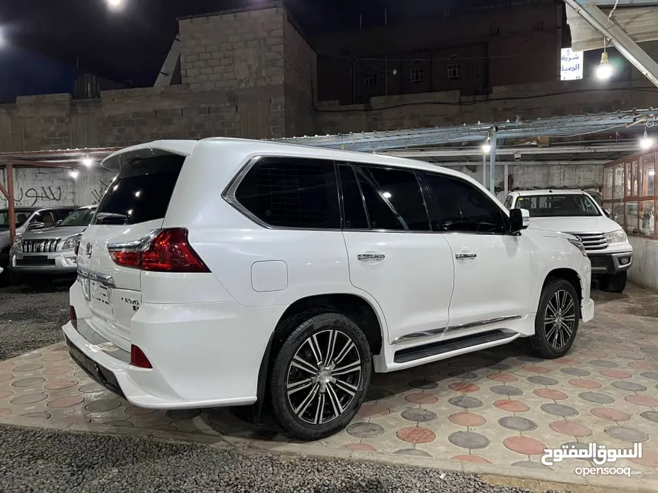 LEXUS LX570 2017 SPORT