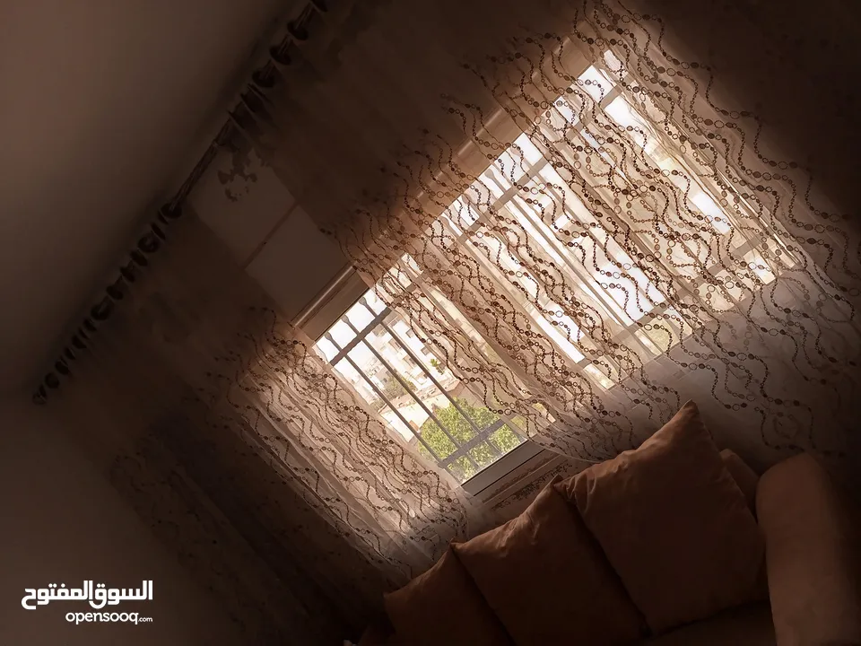 برادي غرفة جلوس او غرفة ضيوف