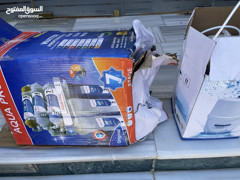 فلاتر مياه مع مطرتها واغراضها للبيع