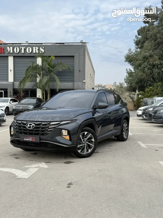 هونداي توسان ترخيص 2021 محرك 1600 بنزين+بطاريه مساعده دفع 4*2 جير أوتوماتيك 180 حصان