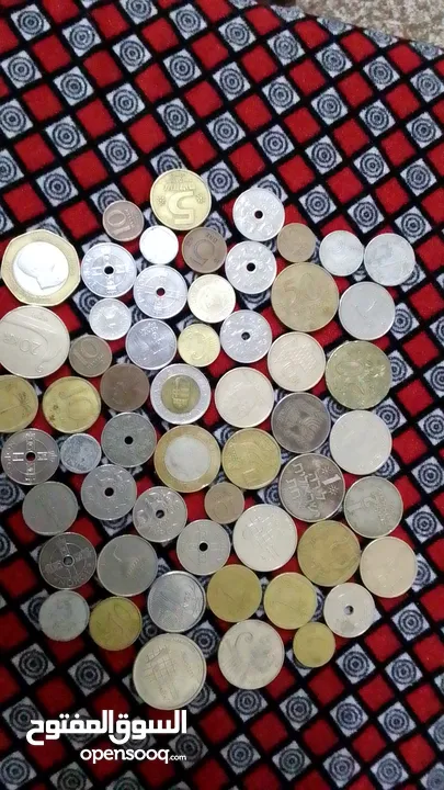 عمل قديمة للبيع