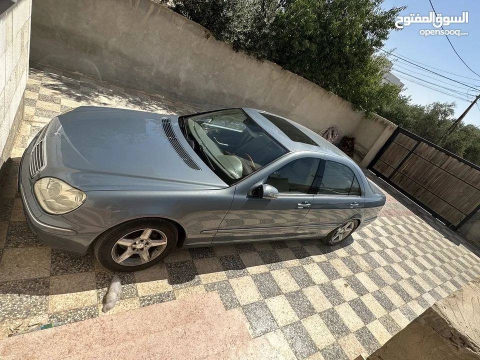 مرسيدس s350 موديل 2004 بحالة ممتازه