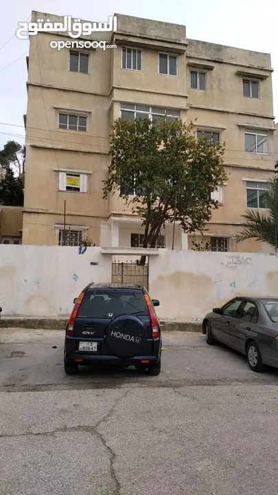 عماره 4 شقق 4طوابق في جبل الاشرفيه/حي الارمن للبيع بسعر مغري
