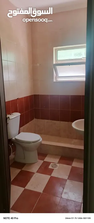 شقه ارضيه للبيع
