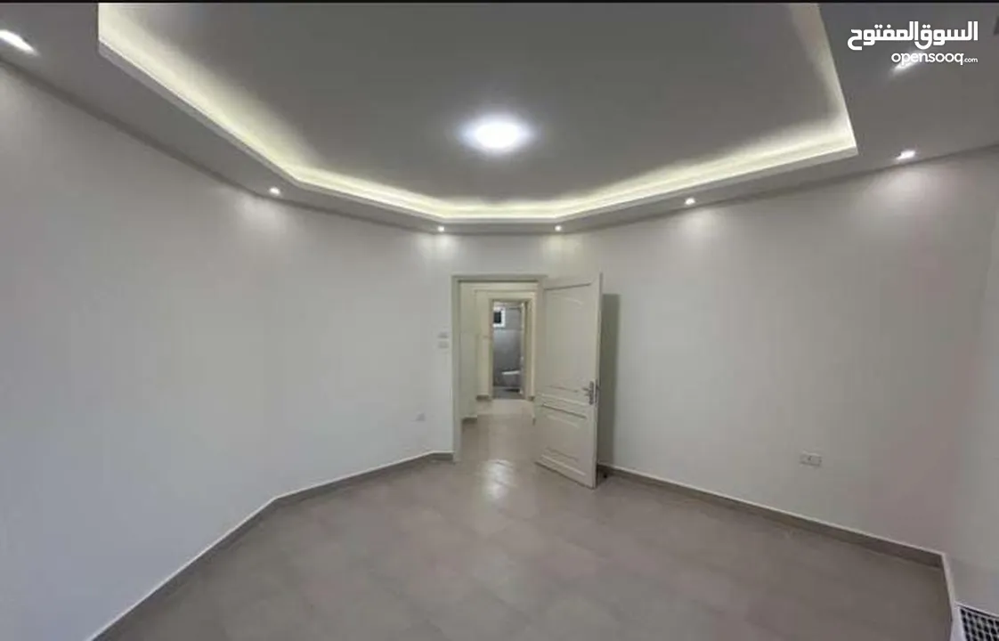 شقة مجددة بالكامل للإيجار في منطقة الشميساني سوبر ديلوكس