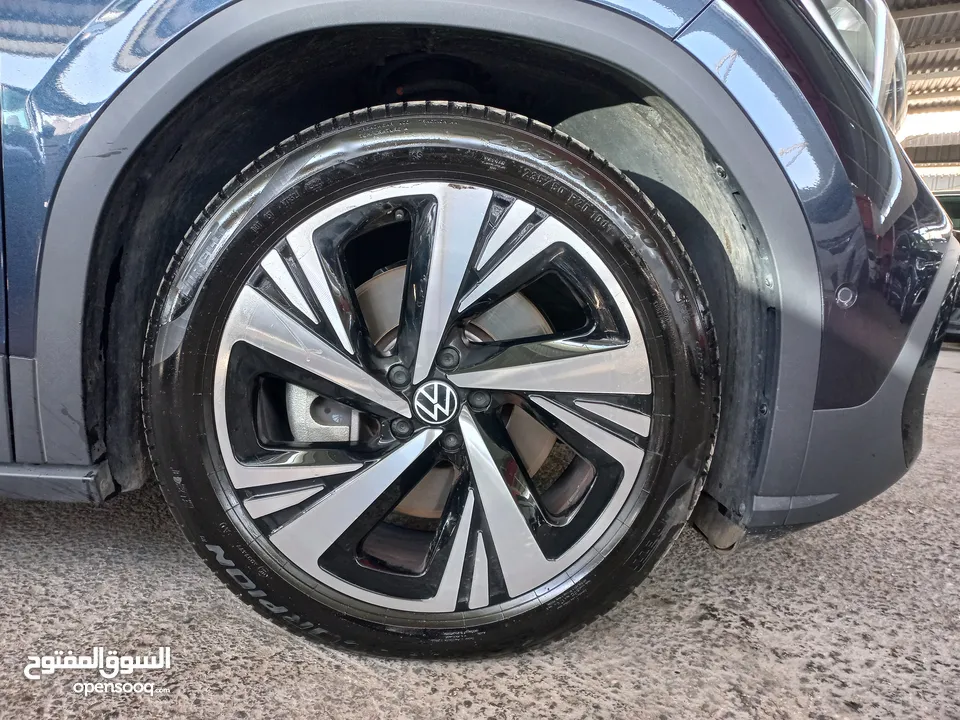 VOLKSWAGEN ID.6 PRO VIP 2023(فولكس فاجن )