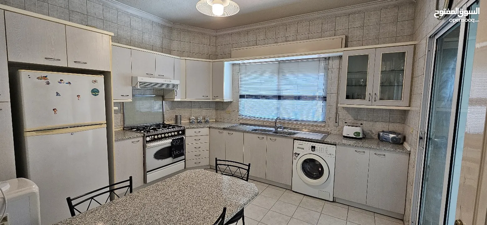 Property for rent in Shmeisani ( Property 39718 )-174805231