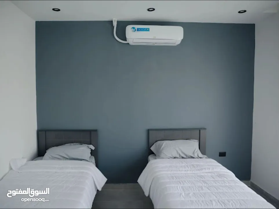 بمنطقه الراما بالقرب من منتجع البحيره بمساحه 1000م و مساحه البناء 145 م 3 غرف نوم استخدام شخصي