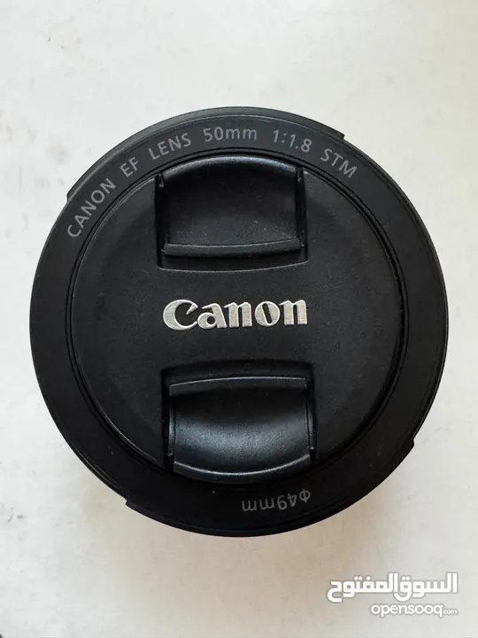 Photographer Camera Canon 800D with lenses كاميرا فوتوغرافية كانون مع العدسات