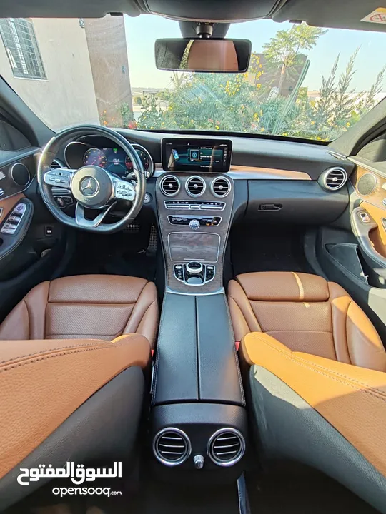 مرسيدس سي 200 AMG + 4Matic + Night Package موديل 2019 مواصفات خاصة ولون مميز Mercedes C200 year 2019