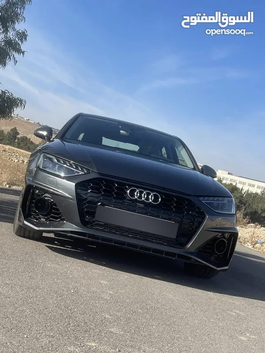 Audi A4 S line 2021 للبيع او البدل ع سيارة او قطعة ارض