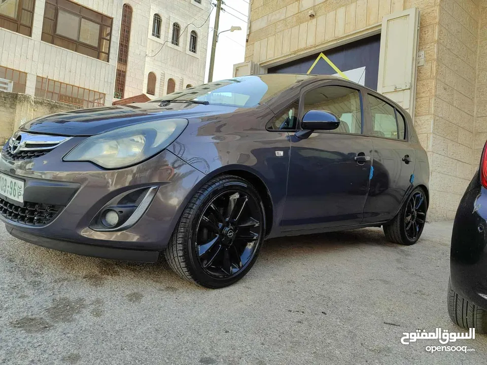 اوبل كورسا مديل2013