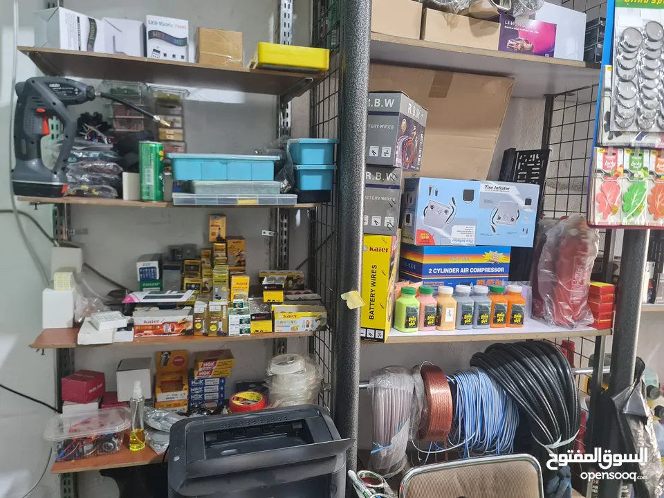 محل للبيع زينة واكسسوارات سيارات جاهز موقع حيوي طبربور ابو عليا بجانب دوار العودات
