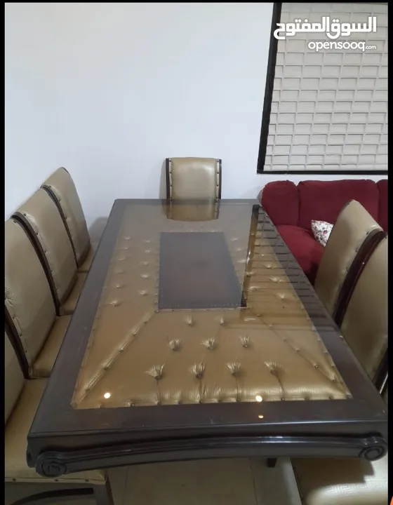 طاولة سفرة للبيع بحالة الوكاله
