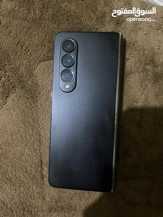 z fold 4 512 بسعر حرق