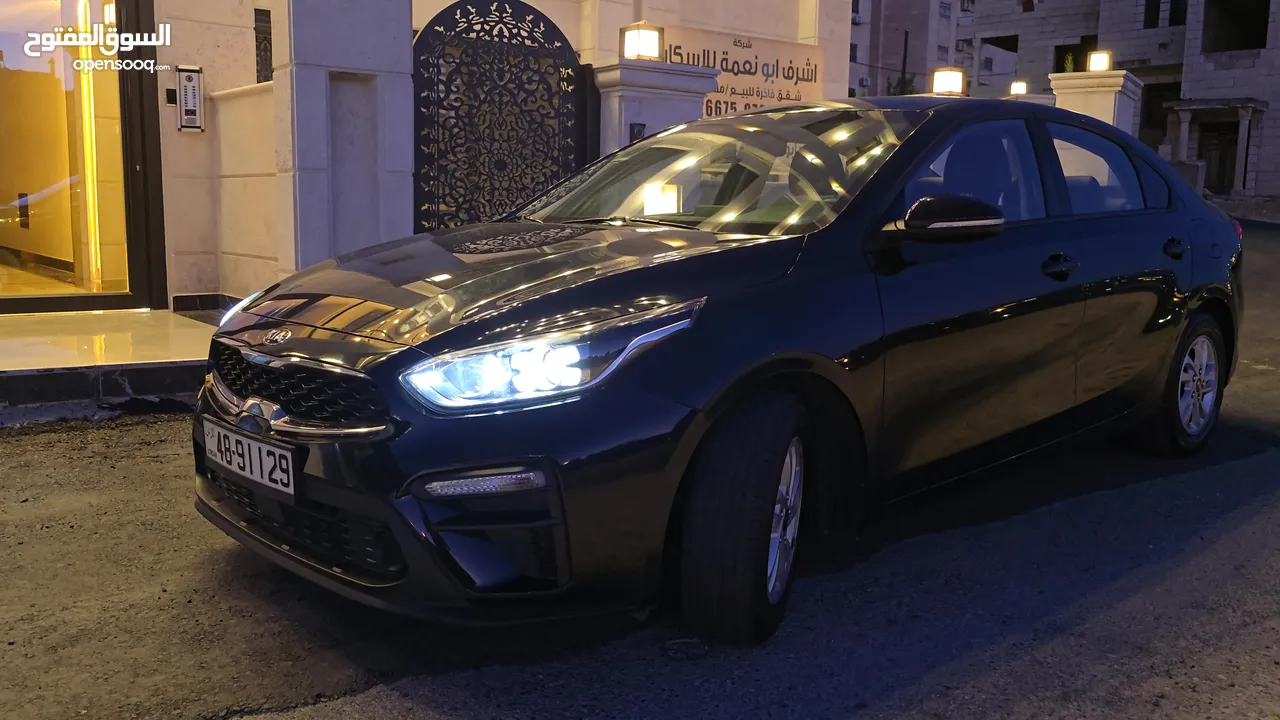 KIA K3 2019 مميزة لون اسود ميتلك مميزه فحص كامل