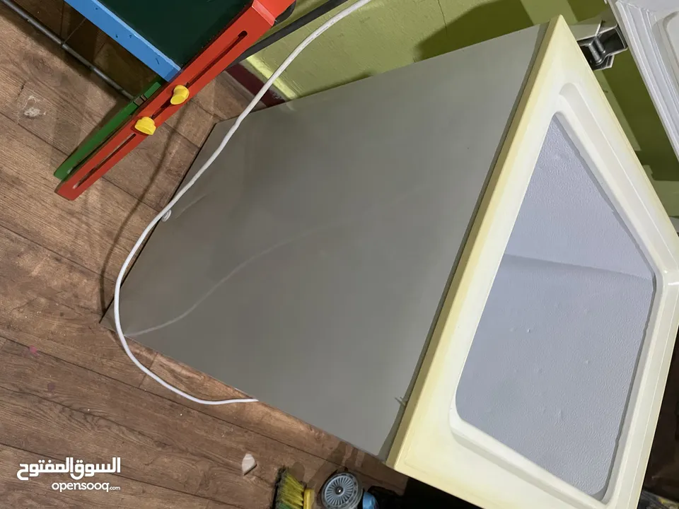 Freezer for sale in Salmiya block 10