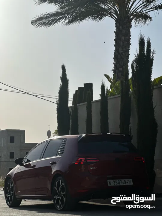 فولكسفاجن جولف Tsi