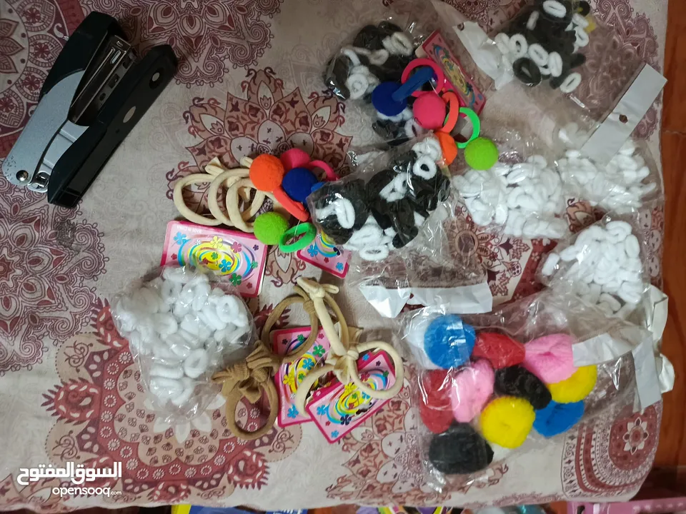 نثريات للبيع