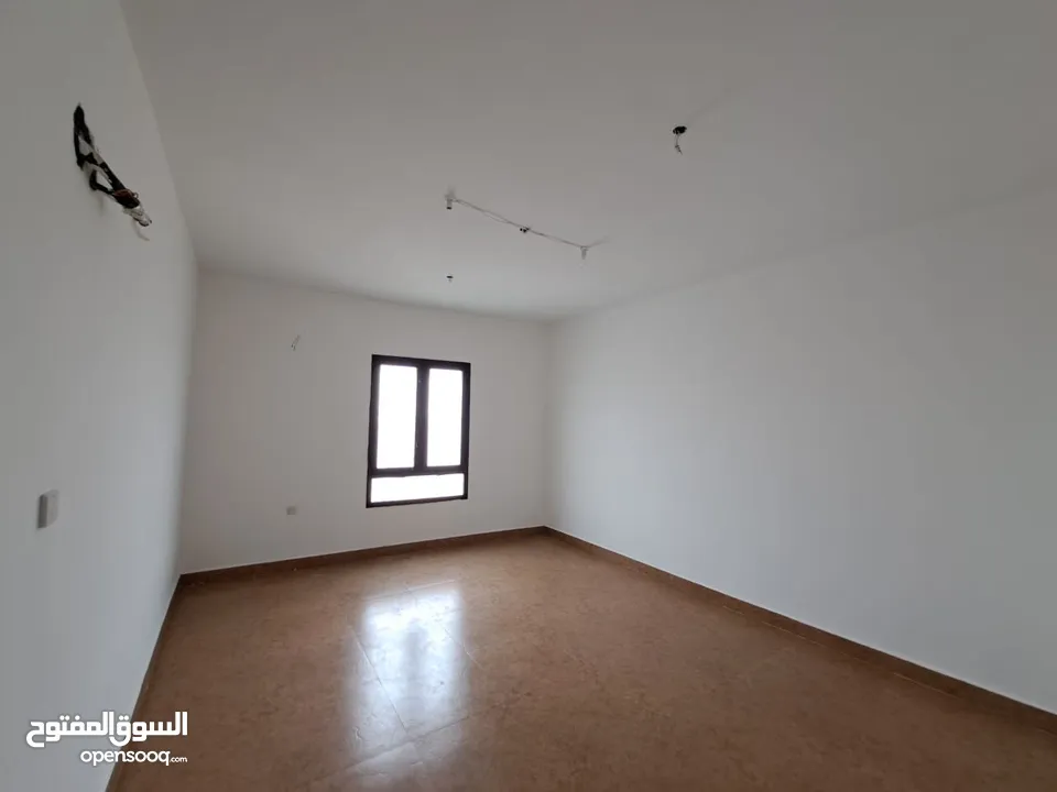 توين فيلا للايجار استخدام تجاري الخوض/Twin villa for rent commercial use Al Khoudh