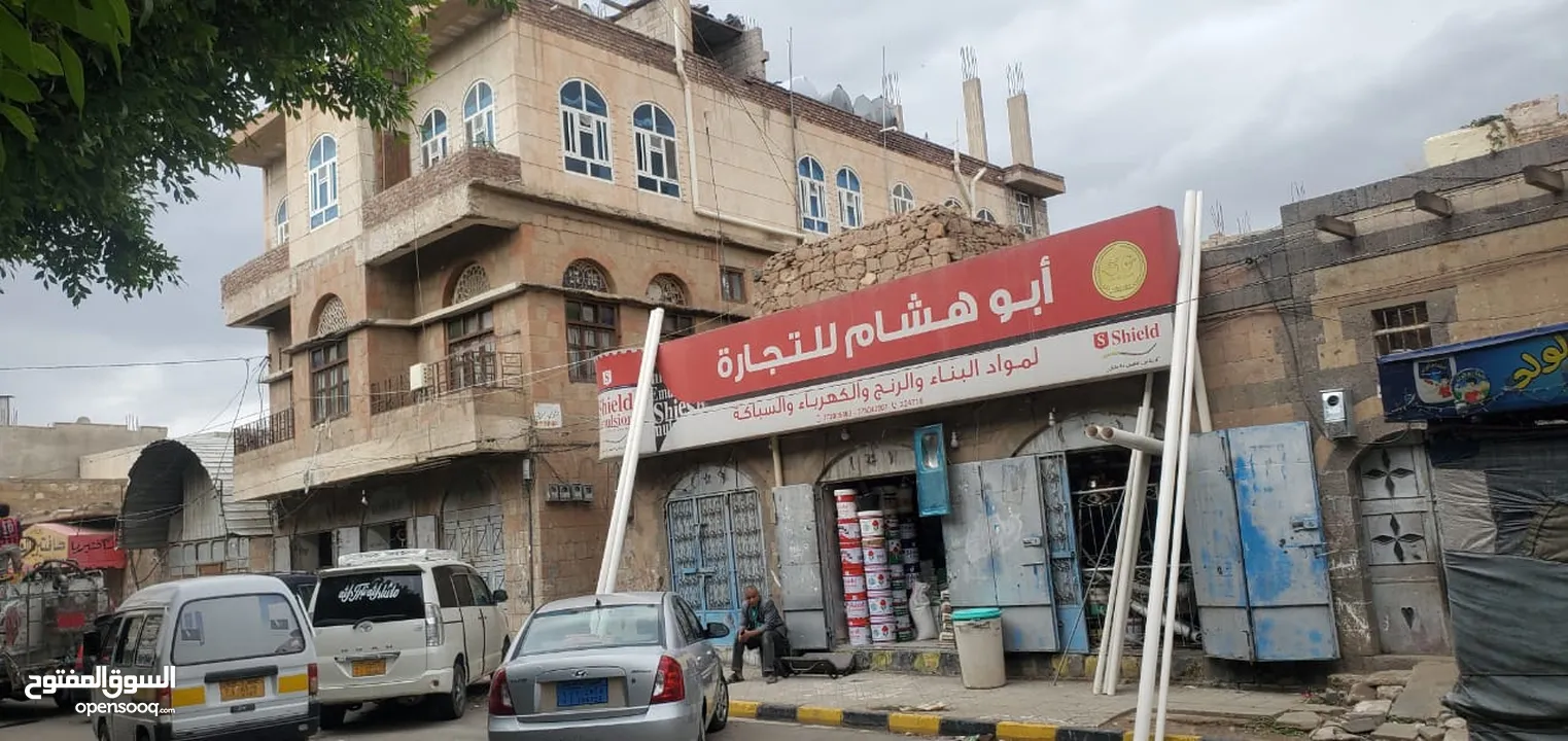 عماره للبيع في قلب صنعاء شارع العدل الرئيسي