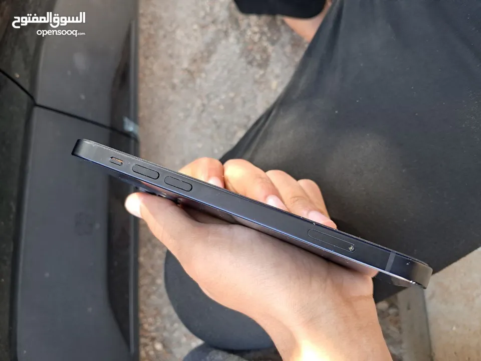 ايفون 12 للبيع او للبدل