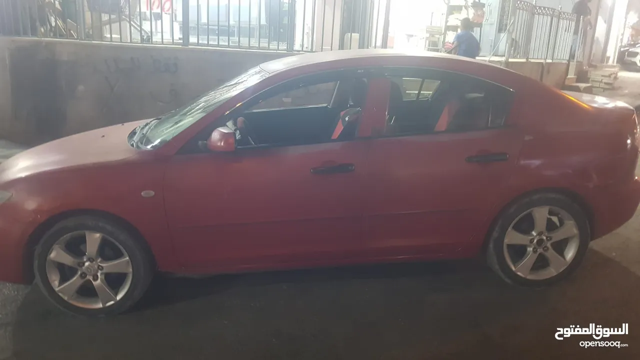 مازدا شلوش مطور 1600 بحاله ممتازه مرخصه