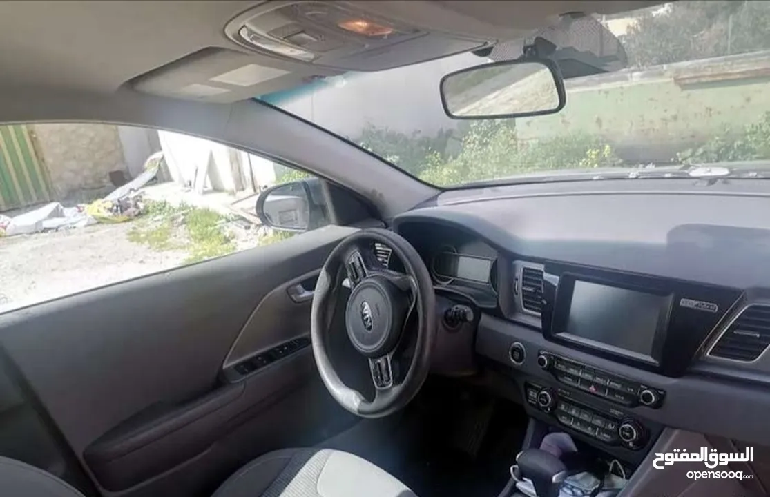 كيا نيرو نظيفة جدا للبيع استعمال شخصي سبب البيع السفر