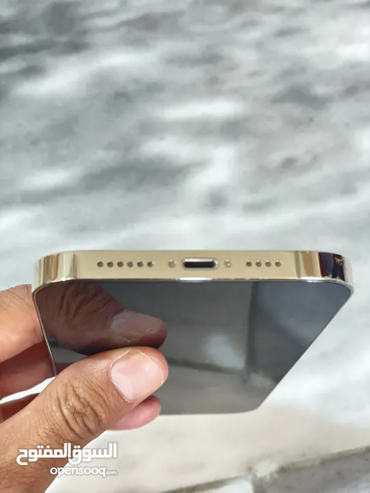 iPhone 13 pro max ايفون 13 برو ماكس بطارية أصلية 83 %
