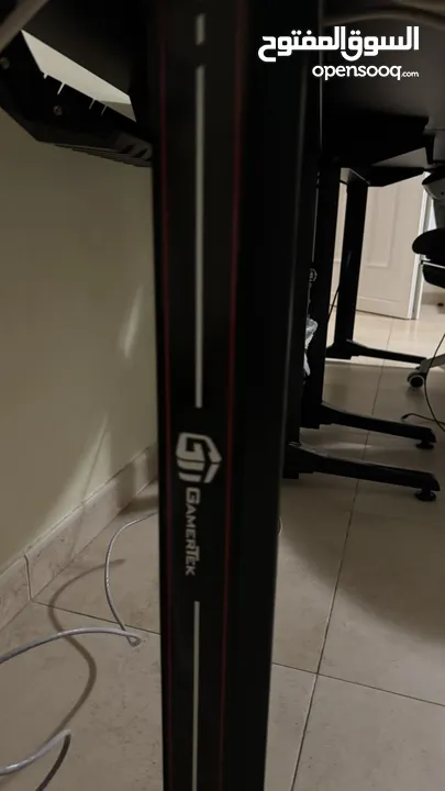 Gaming desk for sale,طاوله جيمنق للبيع