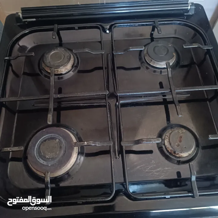 غاز منزلي Sizzler للبيع - 4 عيون + فرن