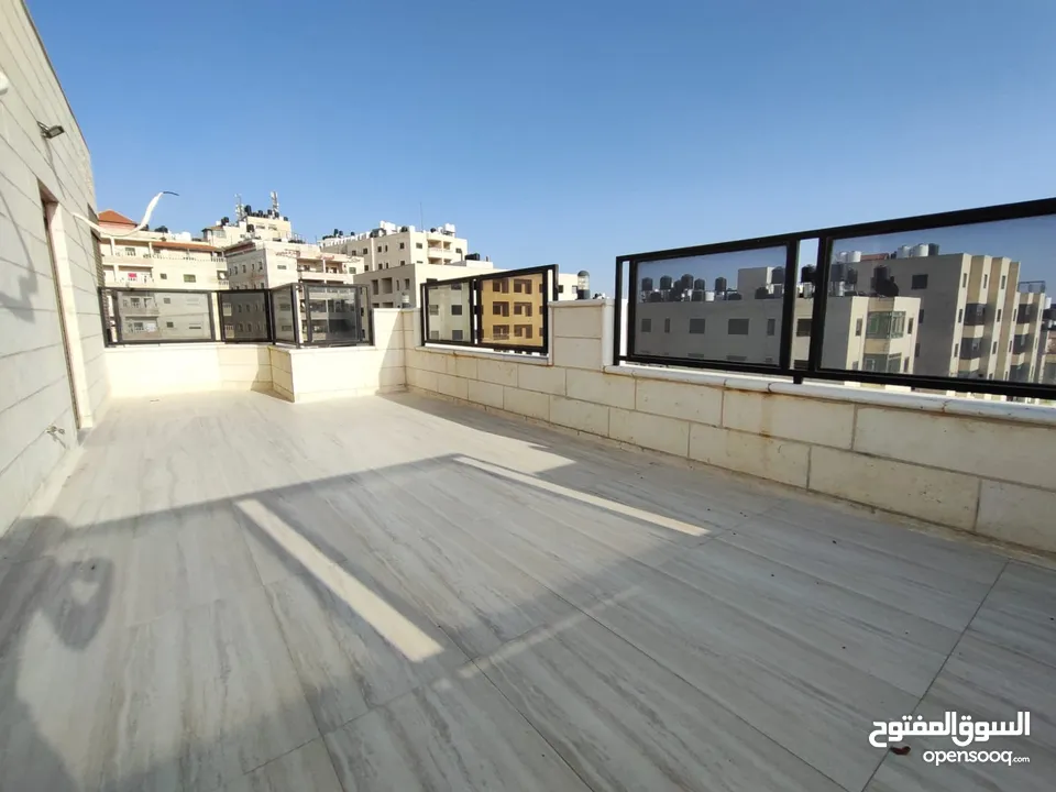 روف فاخر للبيع – بيتونيا  جاهز للسكن