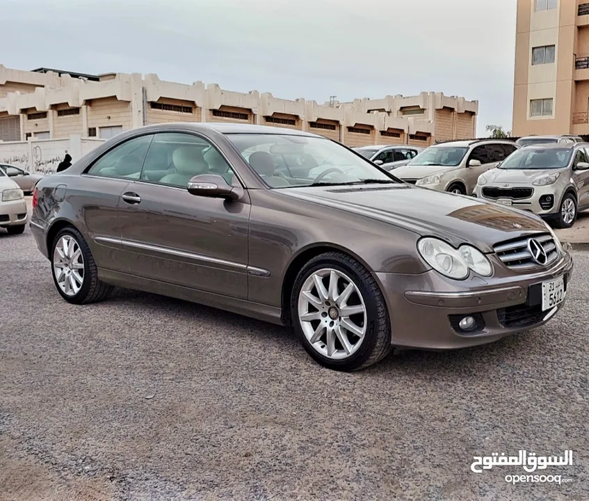 مرسيدس CLK 280. 2009 صبغ المصنع بحالة فوق الممتازة سيرفيس منتظم حتي الآن