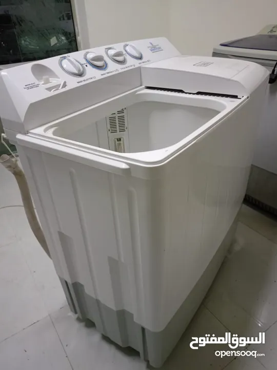 washing and drying machine is very good condition and good working