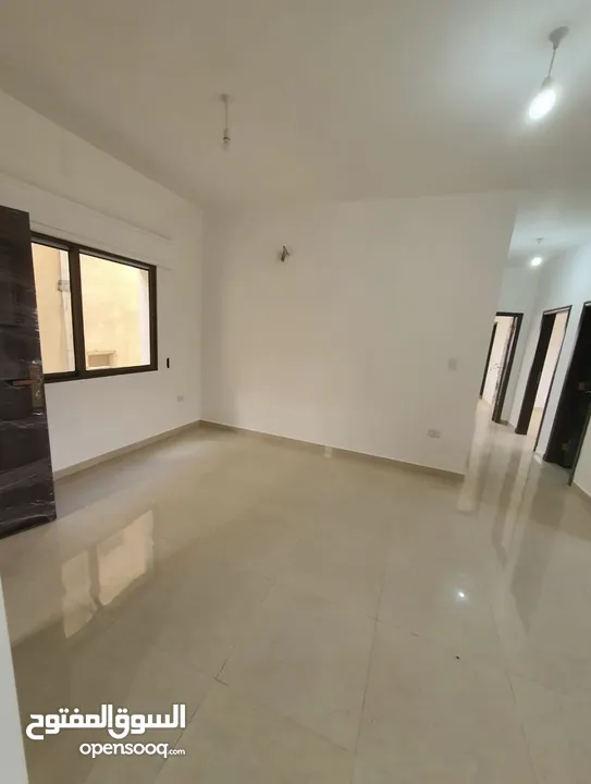 عماره جديده/4 شقق طابقيه للبيع