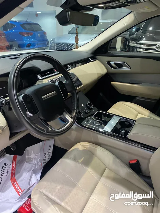 Range Rover Velar R Dynamic 2018(White & Black)