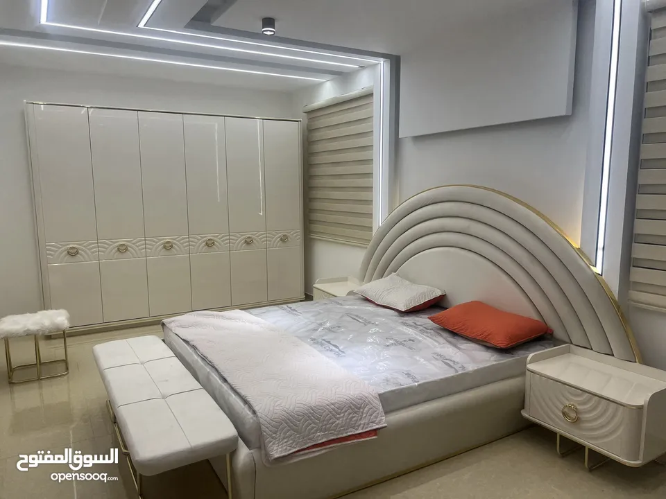 شقه مفروشه للايجار الشهري طلاب او طالبات الشمال او الاجانب